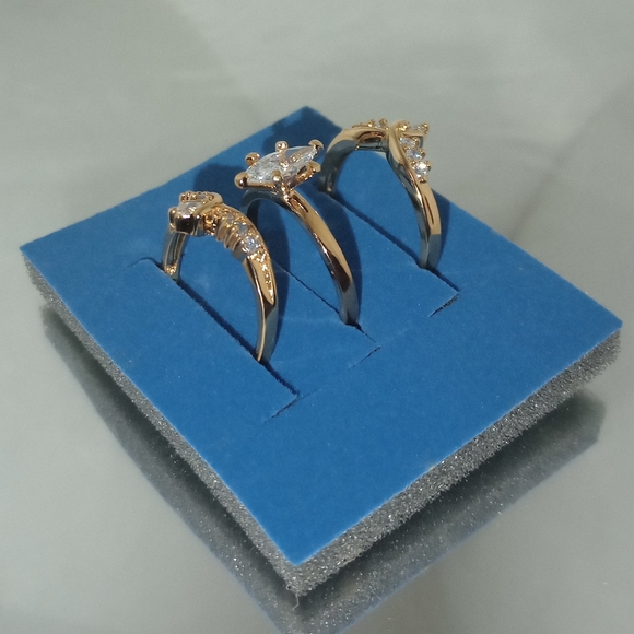 Avon | Jewelry | Vintage Ring Set | Poshmark